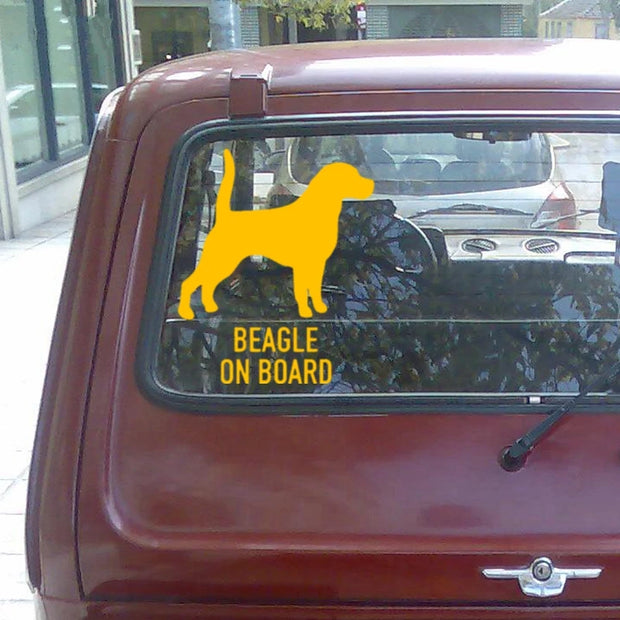 CK20426# Various Sizes Die-cut Vinyl Decal Beagle on Board Car Sticker Waterproof Auto Decors on Bumper Rear Window